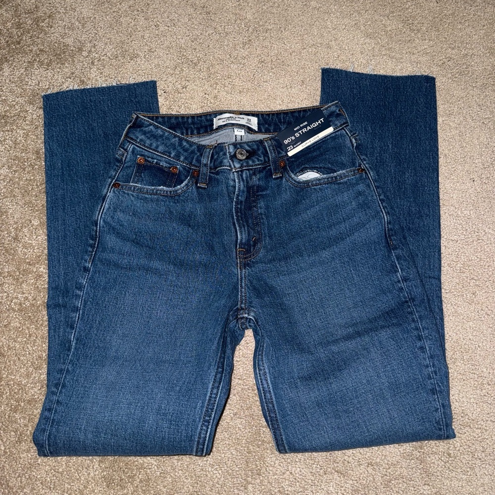 Abercrombie & Fitch Dark Blue Curve Love 90’s Mid Rise Straight Leg Jeans